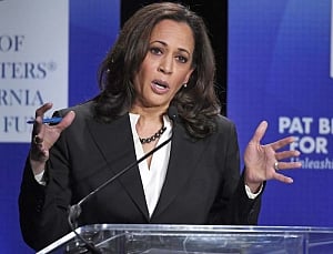 Indian-American Kamala to take on Trump's immigration policies