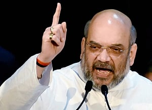 Opposition's criticism of demonetization has exposed them: Shah