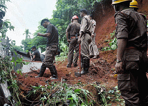 Three jawans killed, four injured in ambush in Assam