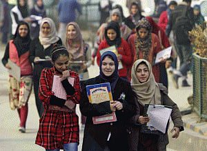 People in Kashmir resume normal life after four months