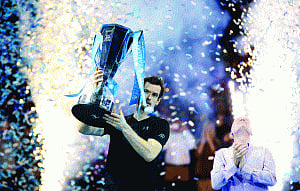 Murray ends season as No 1