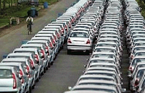 Car makers lure customers with e-payments post demonetisation