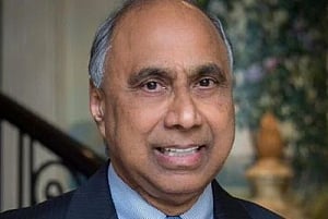 Interfaith award winner offers Gandhian healing mantra to Americans