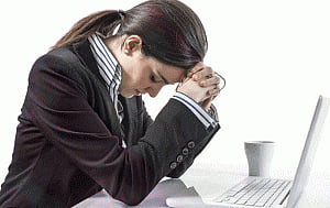 Facebook, Twitter can help manage depression: Study