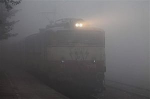 Fog disrupts flight, train services in city