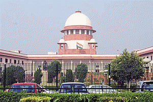 SC: Jana Gana Mana must before movies