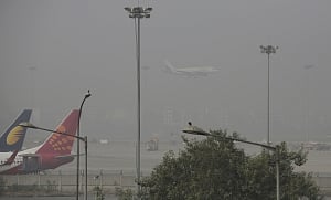 Fogged Indian airports not in the top flight