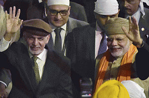 Modi, Ghani hold bilateral meeting