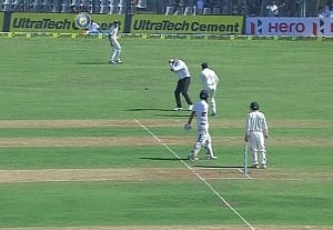Umpire Reiffel off field after being hit on head by ball