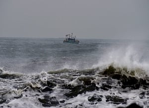 Cyclone Vardah: Rail and air services affected in Chennai