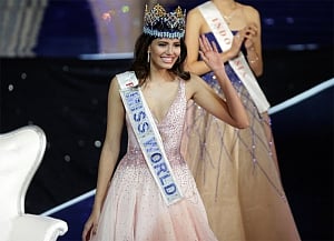 Puerto Rican wins Miss World 2016 title