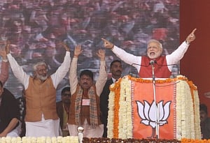 Opp stalled House  to defend corrupt  people, says Modi