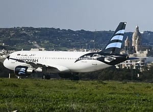 Hijacked libyan plane lands in Malta