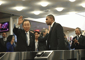 UN chief Ban Ki-moon bids colleagues, staff farewell
