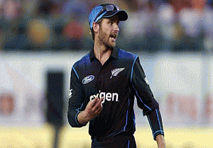 New Zealand thrash Bangladesh by 8 wkts, clinch ODI series 3-0