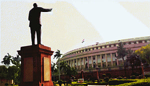 Opposition slowly falls apart on issue of demonetisation