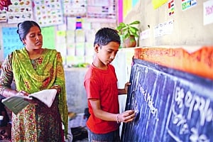 Educational reconstitution of the Indian society