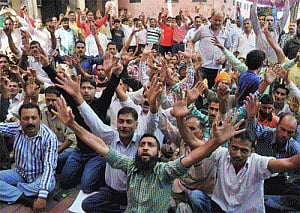 73% businesses unable to pay daily wagers: PHD Chamber Survey