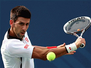 Djokovic beats Murray to claim Doha title