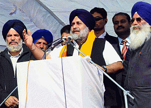 Violent incidents a conspiracy between AAP, radicals: Sukhbir