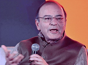 Jaitley looks to break deadlock at GST meeting tomorrow