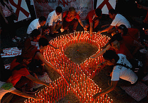 HIV treatment may up susceptibility to syphilis