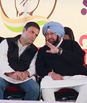 Rahul calls Badals corrupt, raps PM for backing SAD
