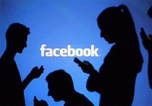 Facebook will pay, promote longer videos in News Feed