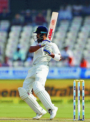 Kohli doubles up Bangla's problems
