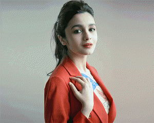 Not trying to step into Madhuri Dixit's shoes: Alia Bhatt