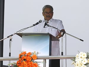 Want good ties with Pakistan: Parrikar