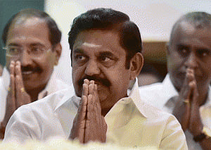 TN CM to seek trust vote tomorrow, expected to sail through