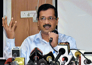 'Thulla' remark row: HC extends stay on Kejriwal's appearance