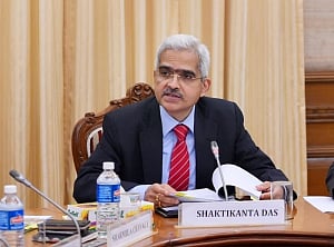 No plans to introduce Rs 1,000 notes: Economic Affairs Secretary