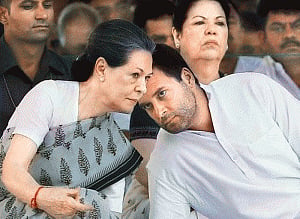 Sonia reaches out to UP voters through letter