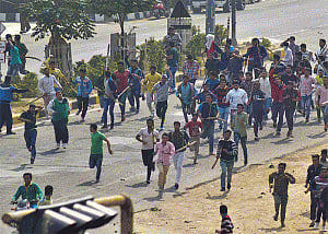 Jat quota stir: Agitators threaten to stop paying bills