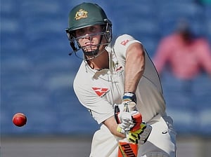 Shoulder injury rules Mitchell Marsh out of remaining 2 Tests