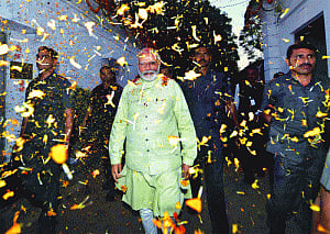 New india rising, vows Modi