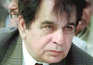 Dilip Kumar doing well, says Saira Banu