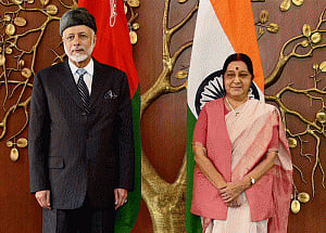 Swaraj holds talks with Omani counterpart