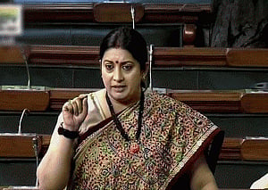 Irani attacks Rahul, says he has no time for Amethi people