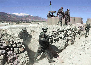Number of IS fighters killed by US bomb jumps to 90: Afghan