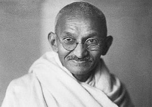 'SAfricans should take deep look to continue Gandhi's legacy'