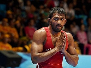 Yogeshwar not giving up yet