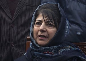 Mehbooba chairs crucial security meeting in Srinagar