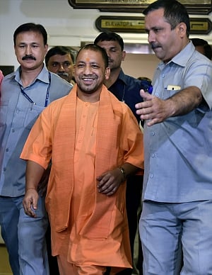 'Hello, it's Yogi' rings alarm bells for babus