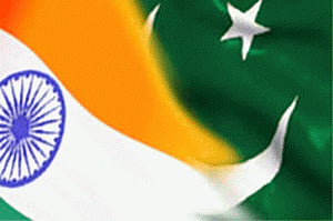 Saeed detention case: Federal, Punjab govts get last chance to reply