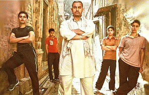 Aamir's 'Dangal' creates history, earns over Rs 1,000 crore in China