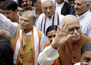 Babri case: Advani, Joshi exempt from daily appearance
