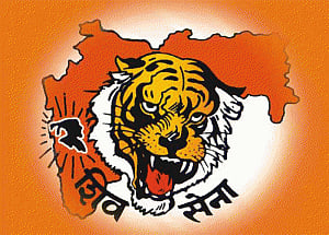 Sena picks on Shah's Gandhi comment to take a swipe at Chouhan